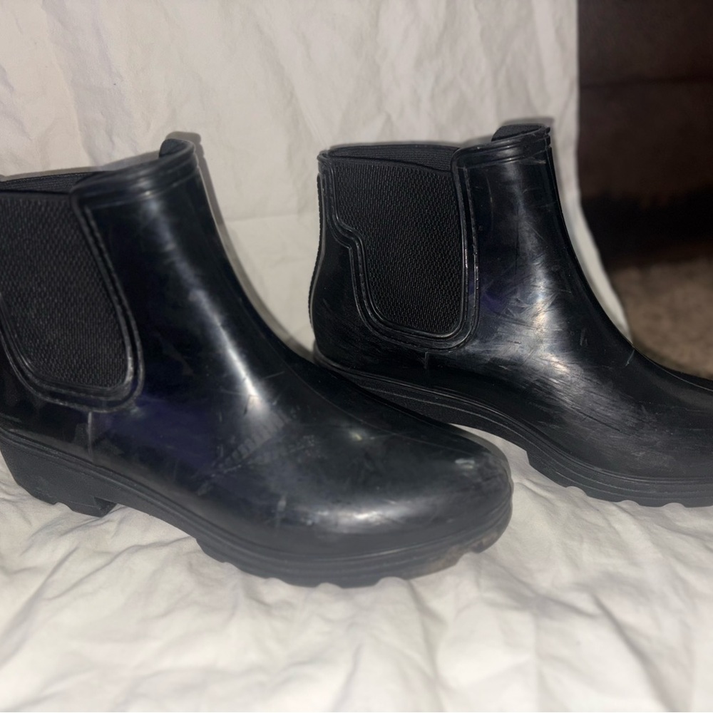Sleek Black Waterproof Ankle Boots